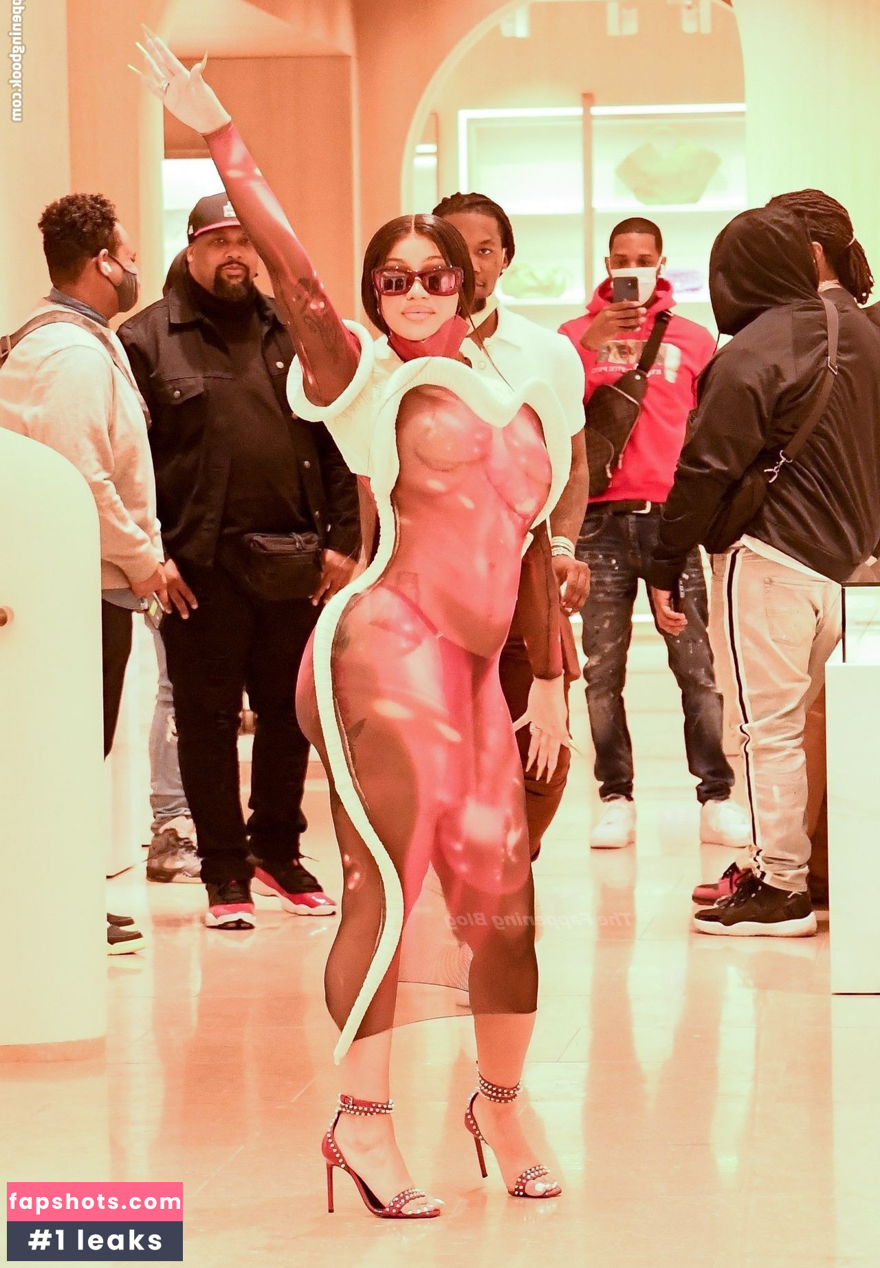 Cardi B gallery photo #712