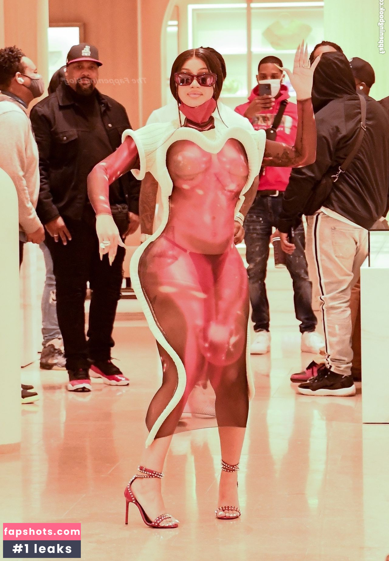 Cardi B gallery photo #713