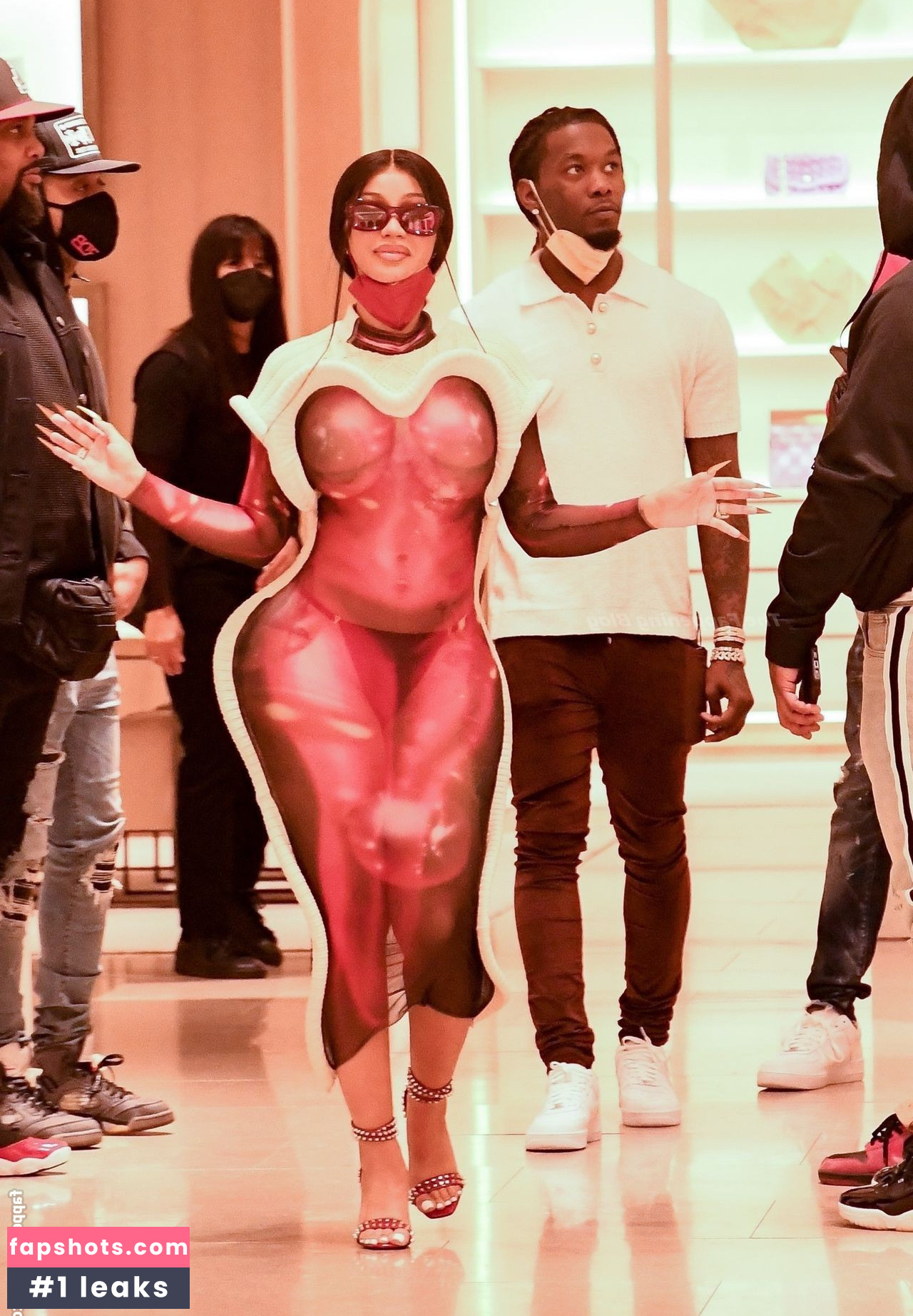 Cardi B gallery photo #715