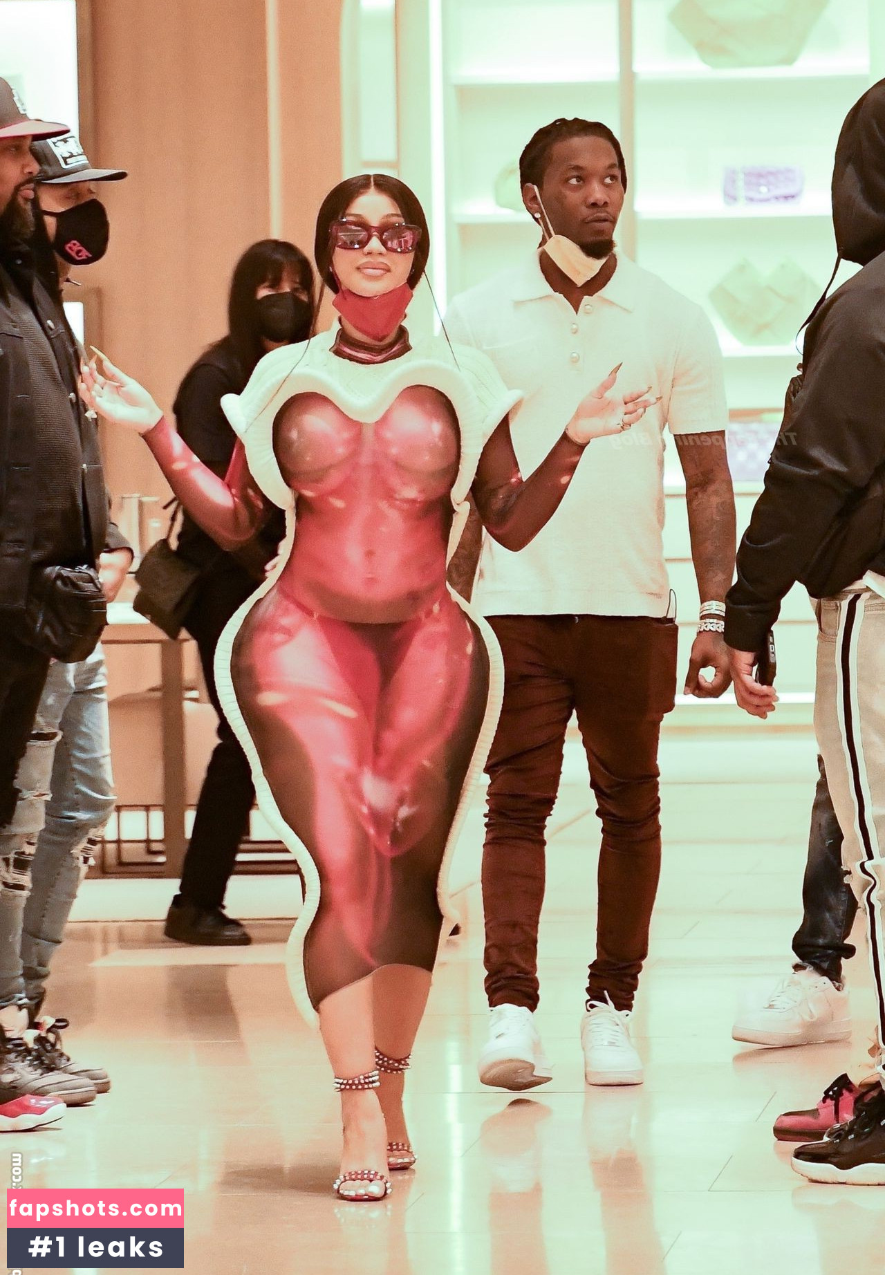 Cardi B gallery photo #722