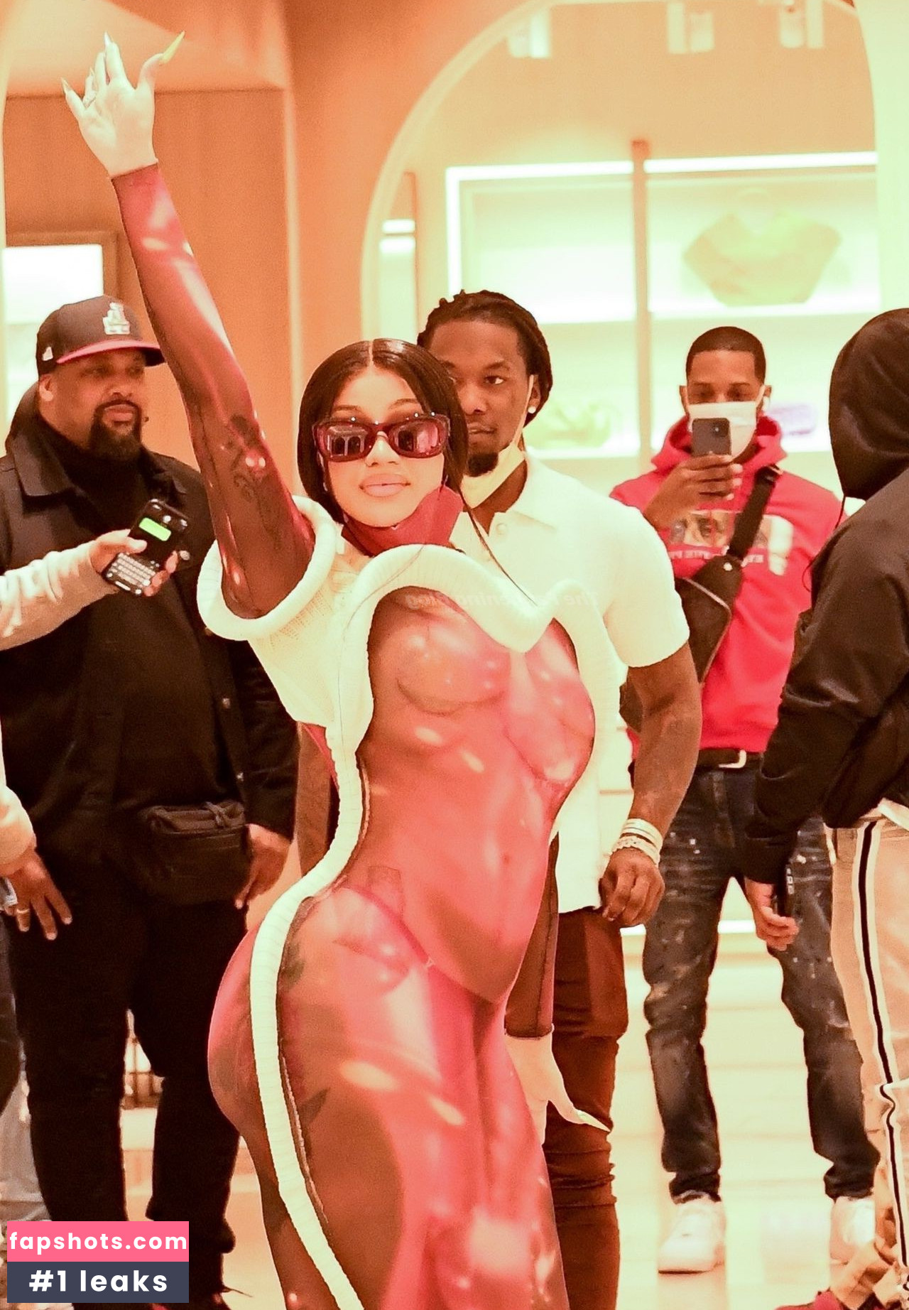 Cardi B gallery photo #726