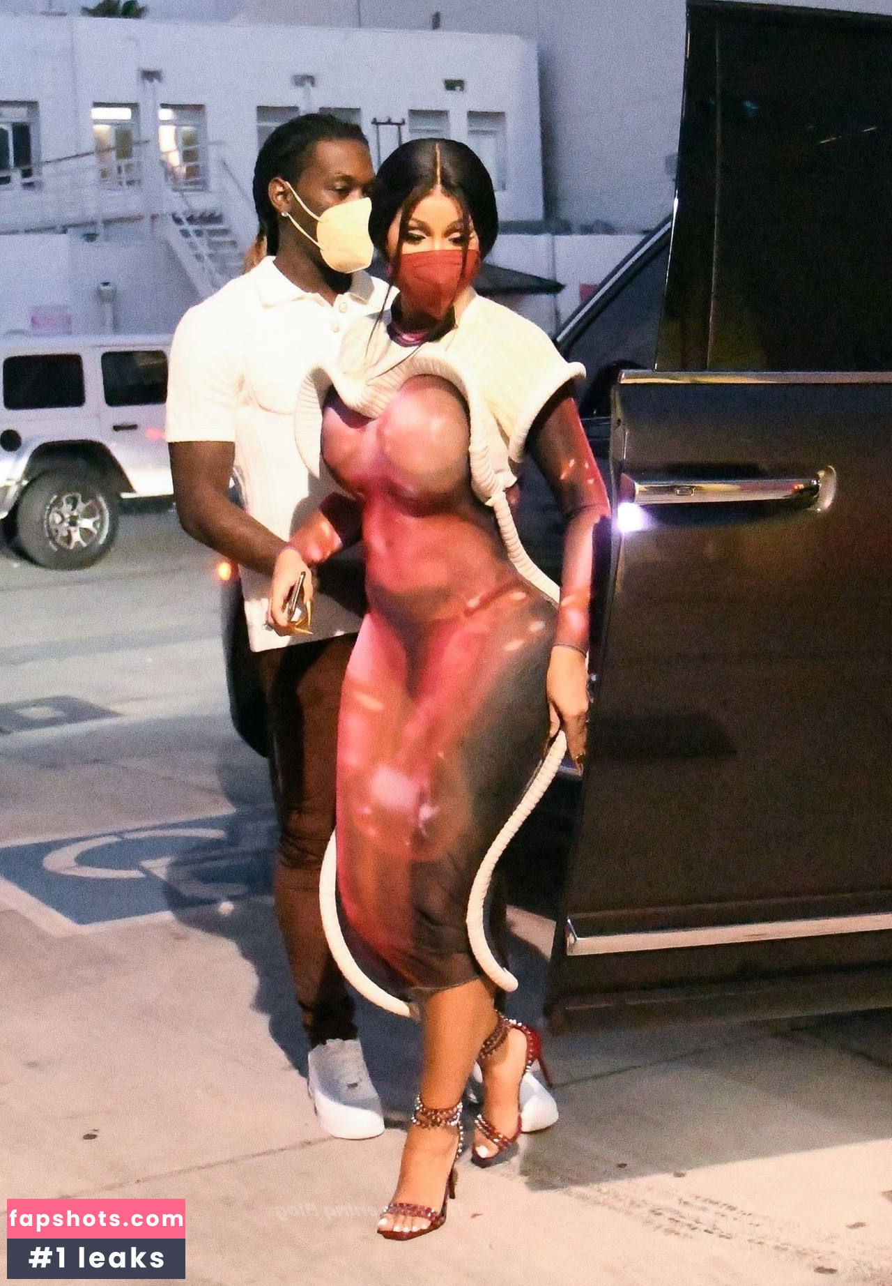 Cardi B gallery photo #731