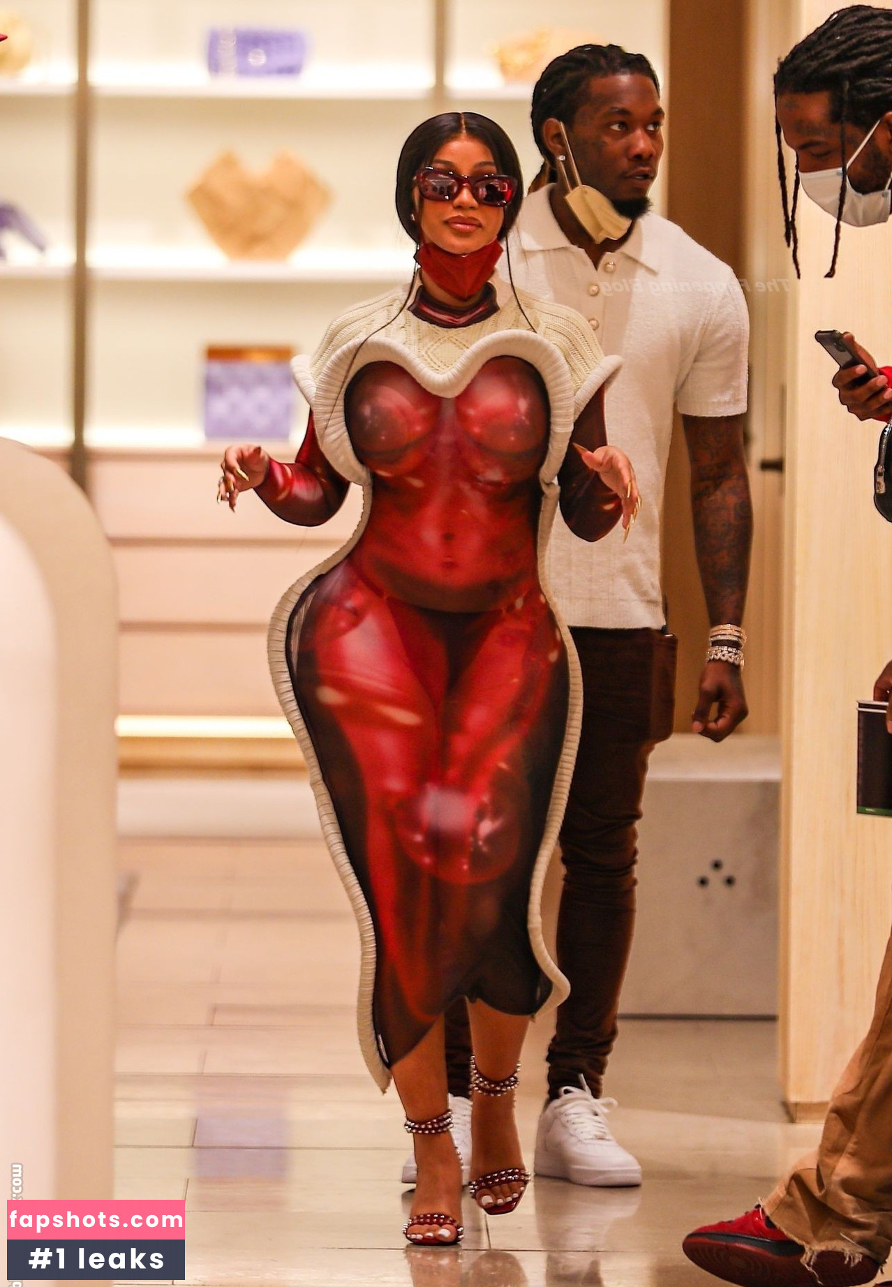 Cardi B gallery photo #736