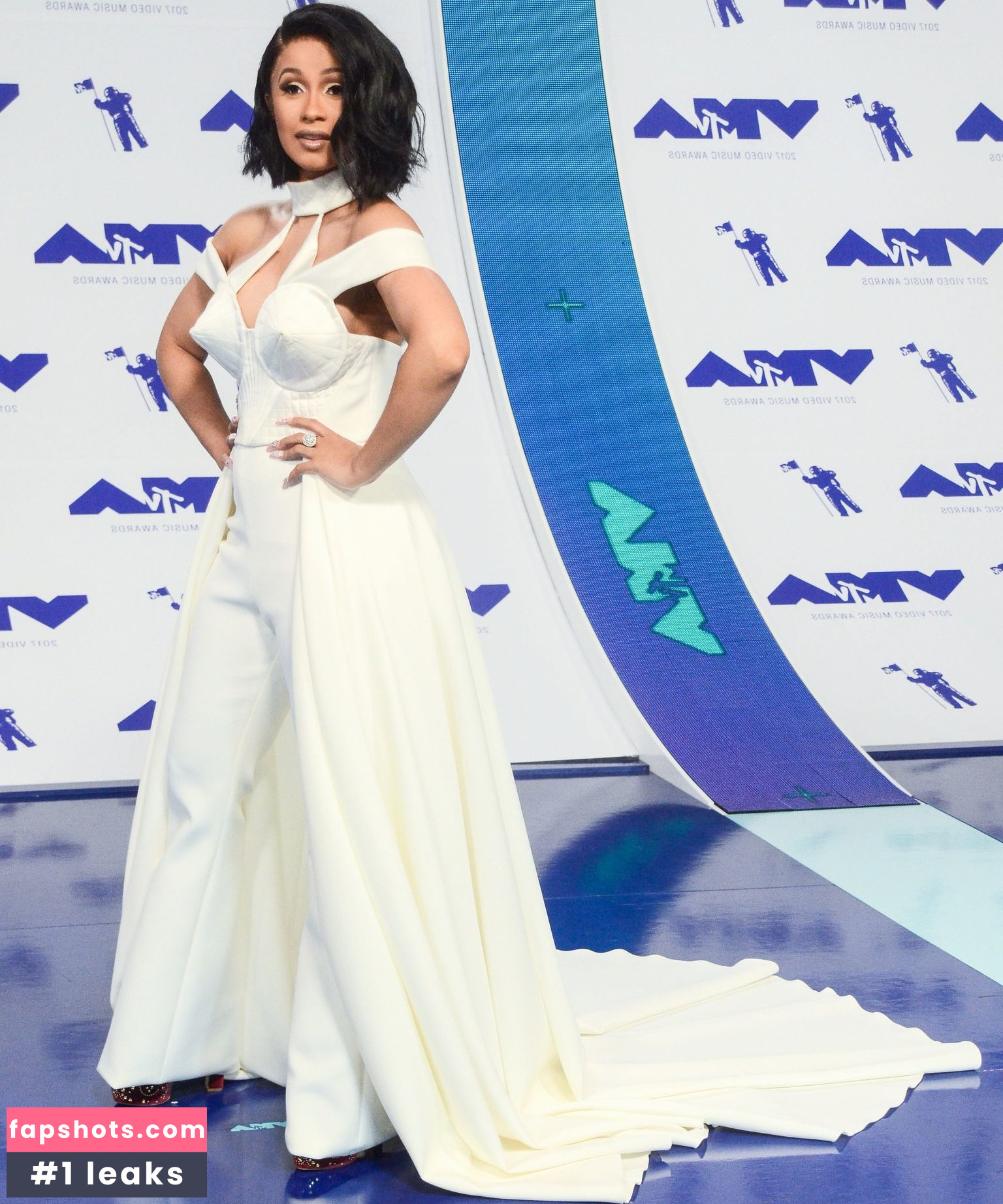 Cardi B Nahé úniky fotek pouze od fanoušků #881 - Fapshots