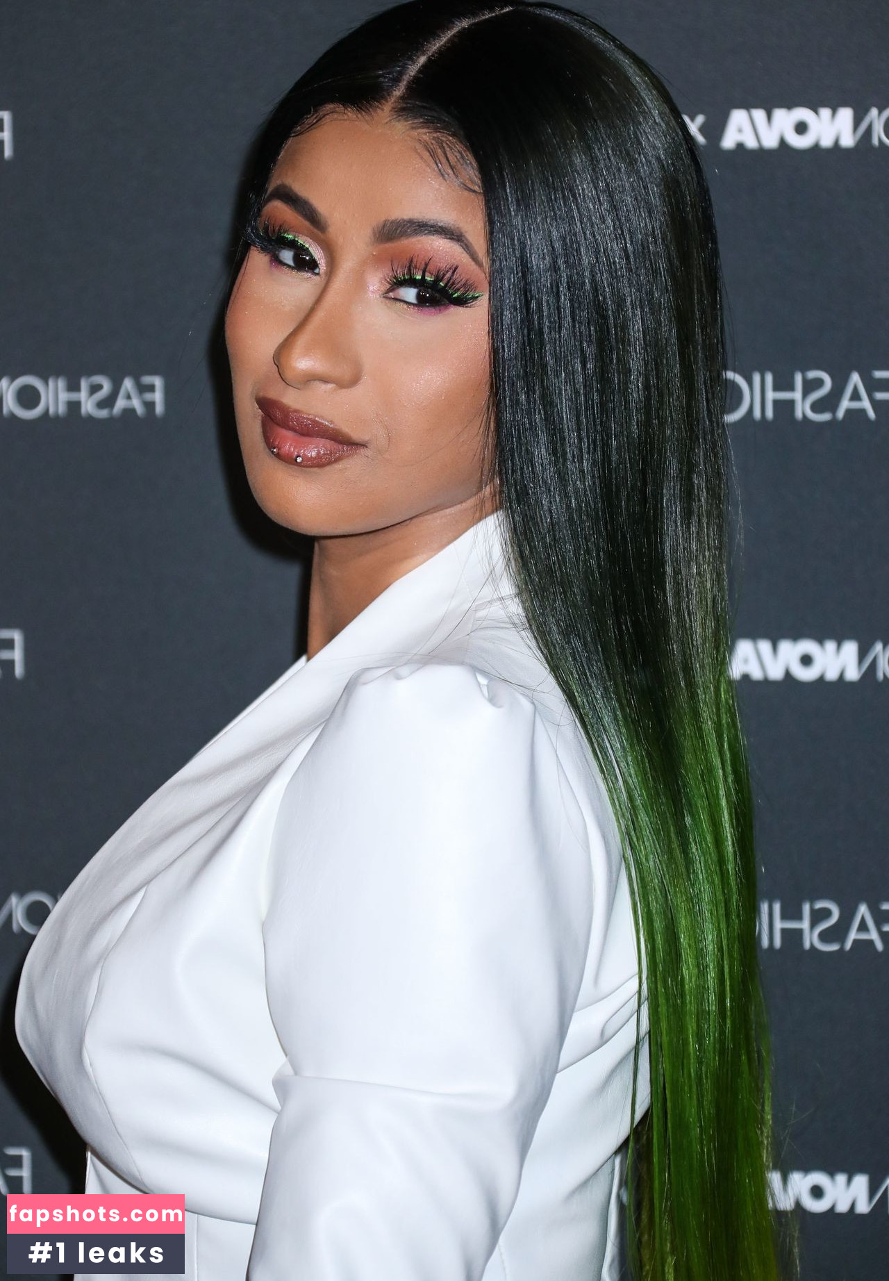 Cardi B Nahé úniky fotek pouze od fanoušků #894 - Fapshots