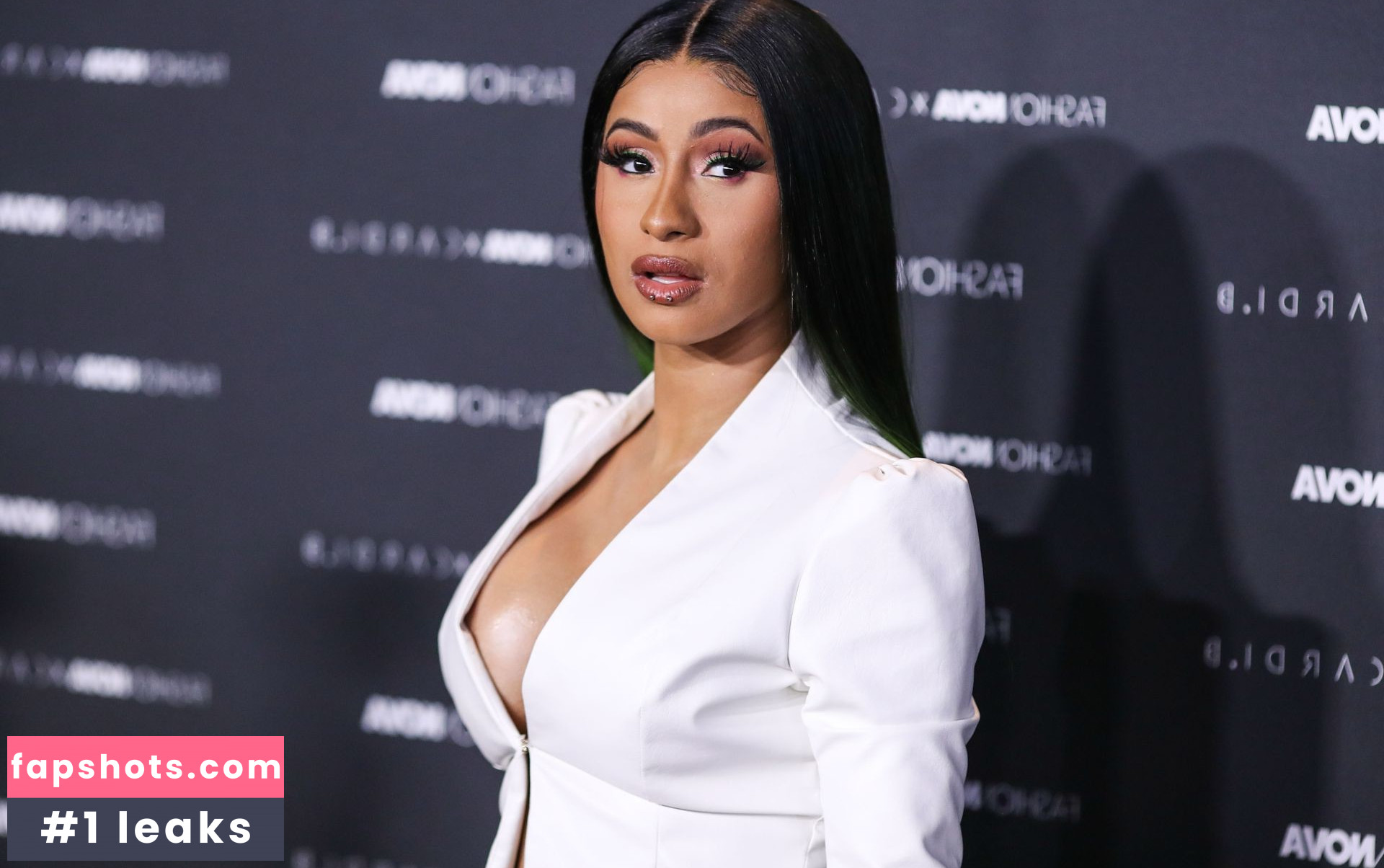 Cardi B Nahé úniky fotek pouze od fanoušků #896 - Fapshots