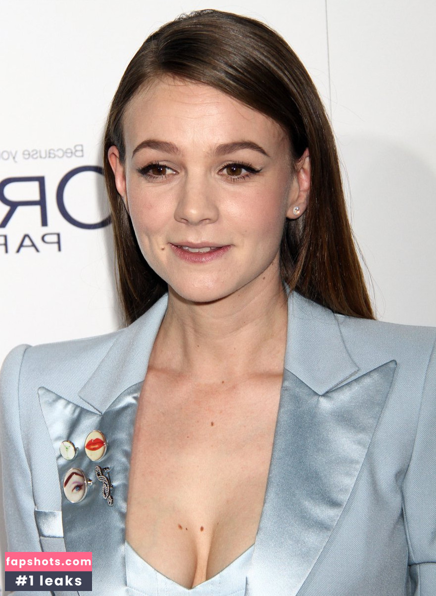 Carey Mulligan Nude Leaks OnlyFans Photos #40 - Fapshots