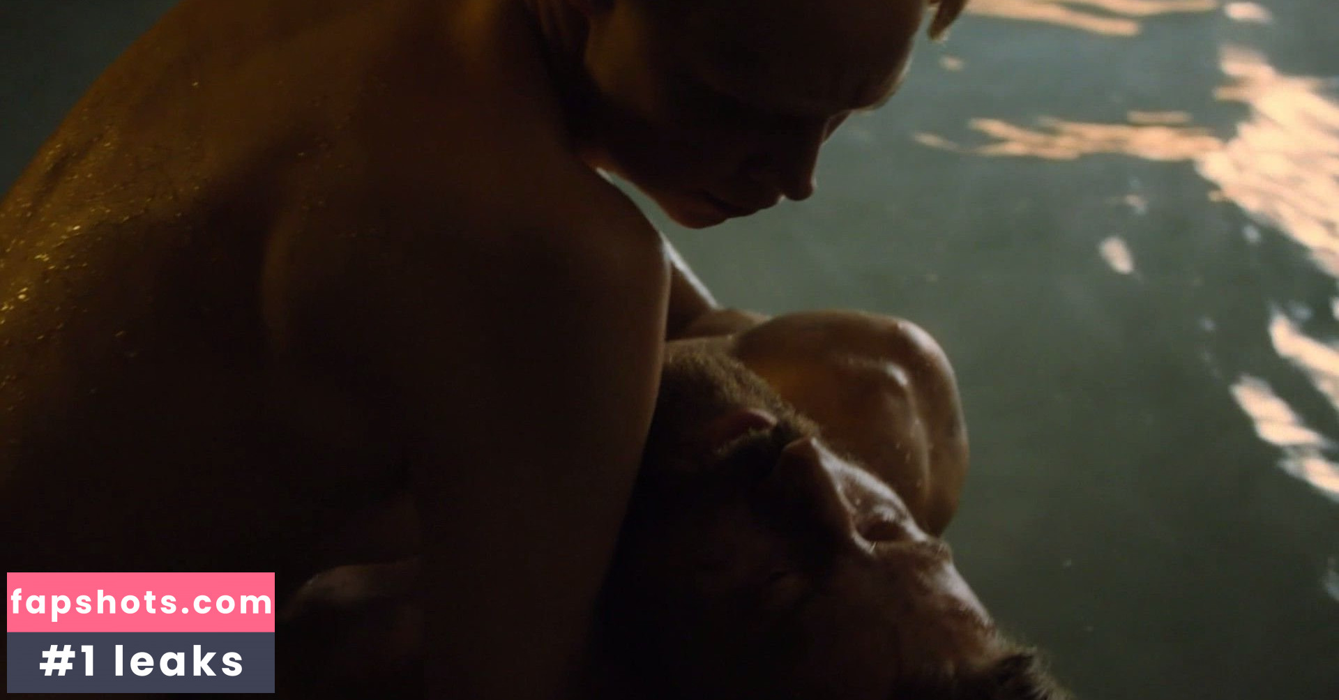 Carice van Houten gallery photo #105