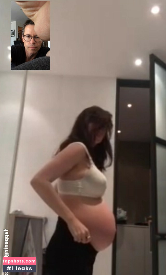 Carice van Houten gallery photo #31