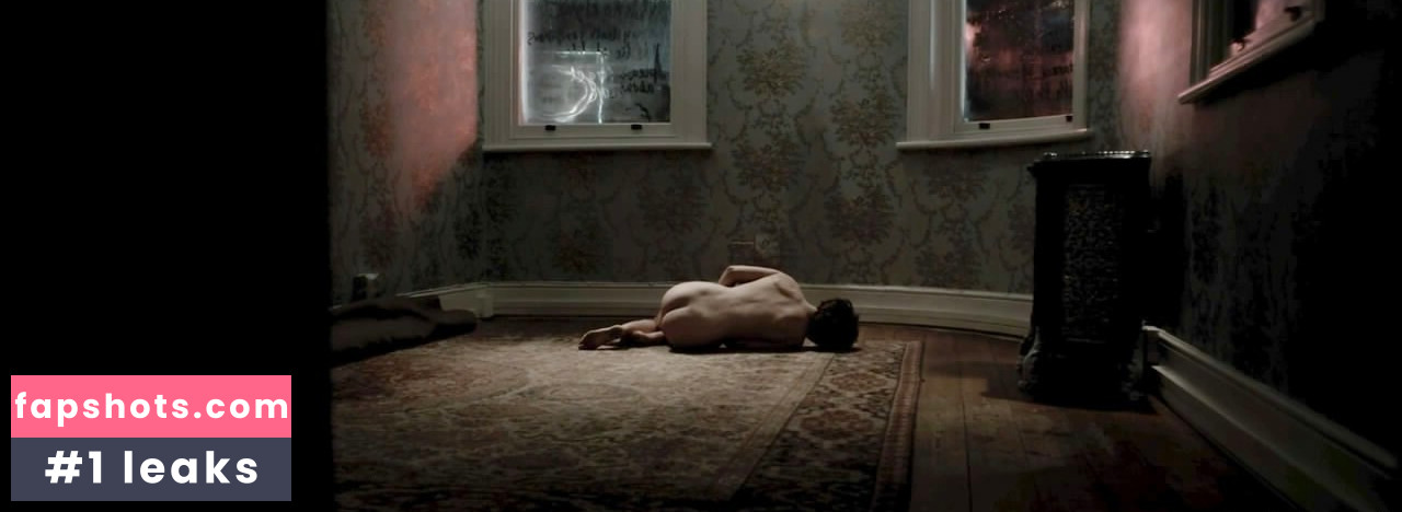 Carice van Houten gallery photo #35