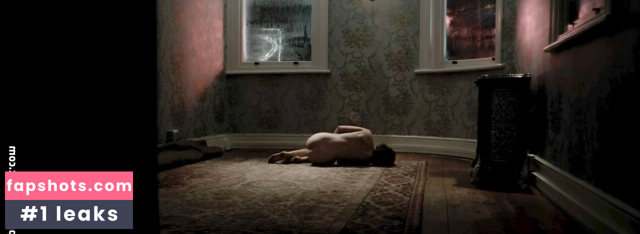 Carice van Houten gallery photo #36