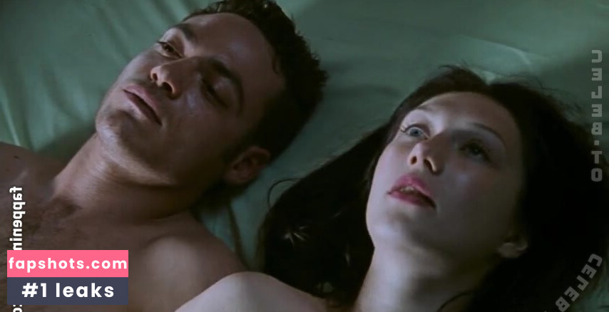 Carice van Houten gallery photo #5