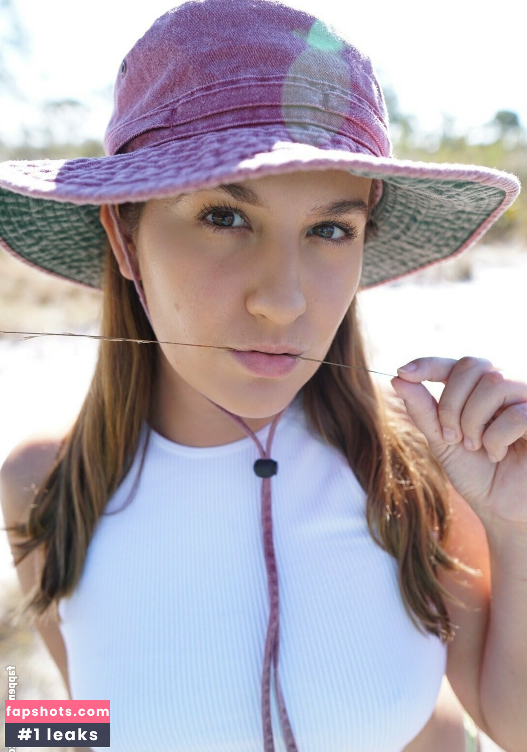 carilynn gallery photo #20