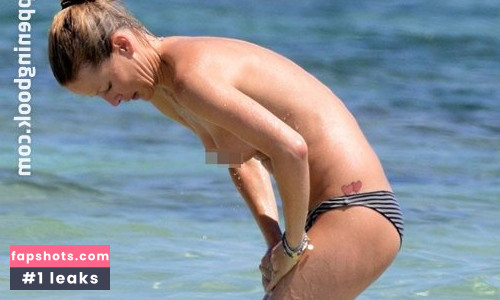 Carina Wanzung nude babe gallery