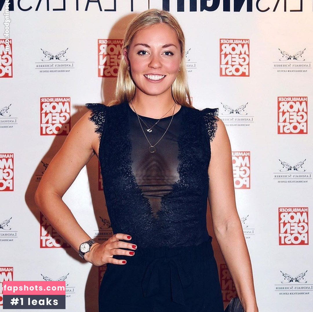 Carina Witthoeft gallery photo #29