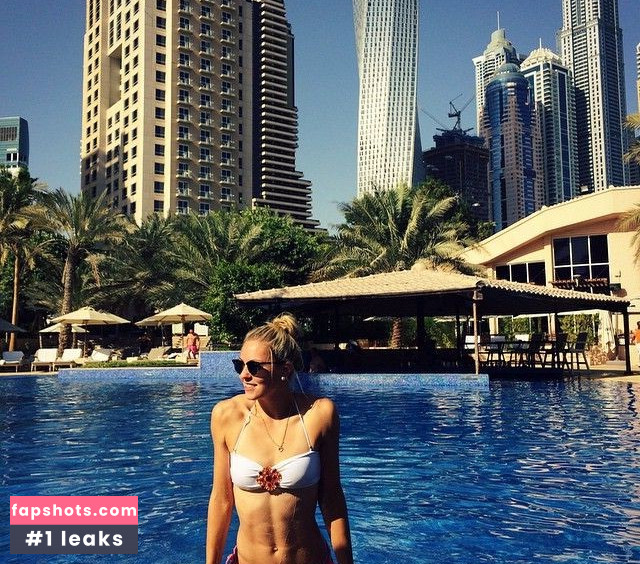 Carina Witthoeft gallery photo #66