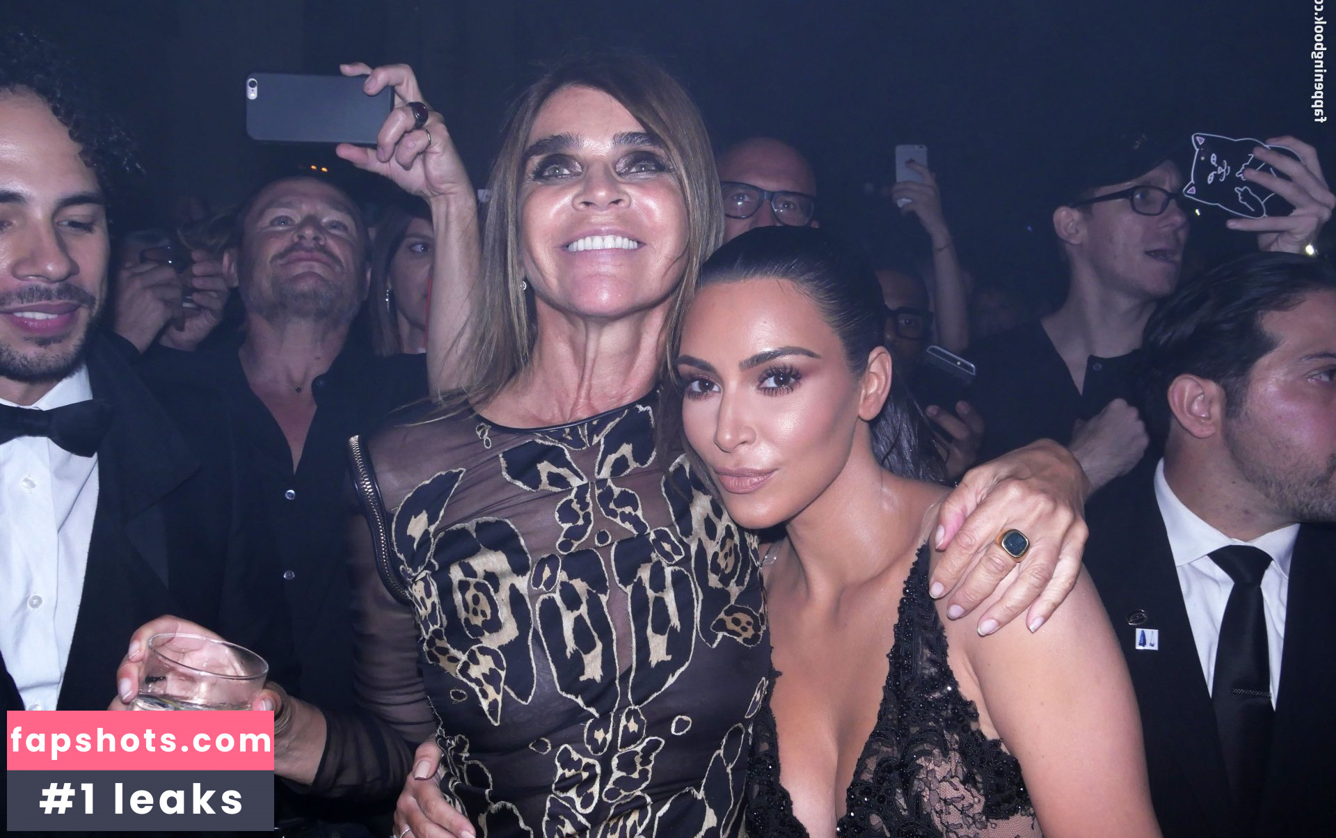 Carine Roitfeld gallery photo #12