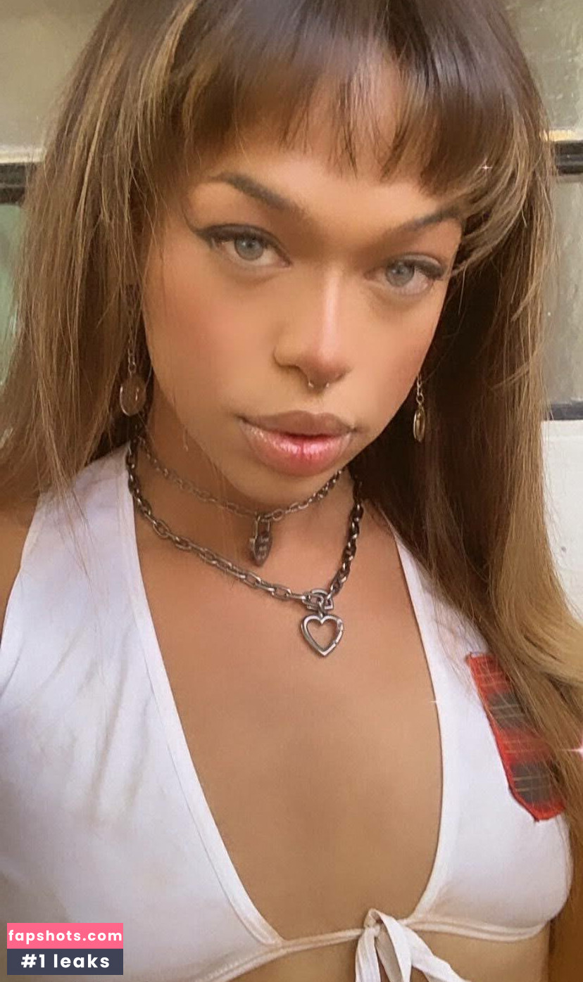 Carla Amaral gallery photo #13