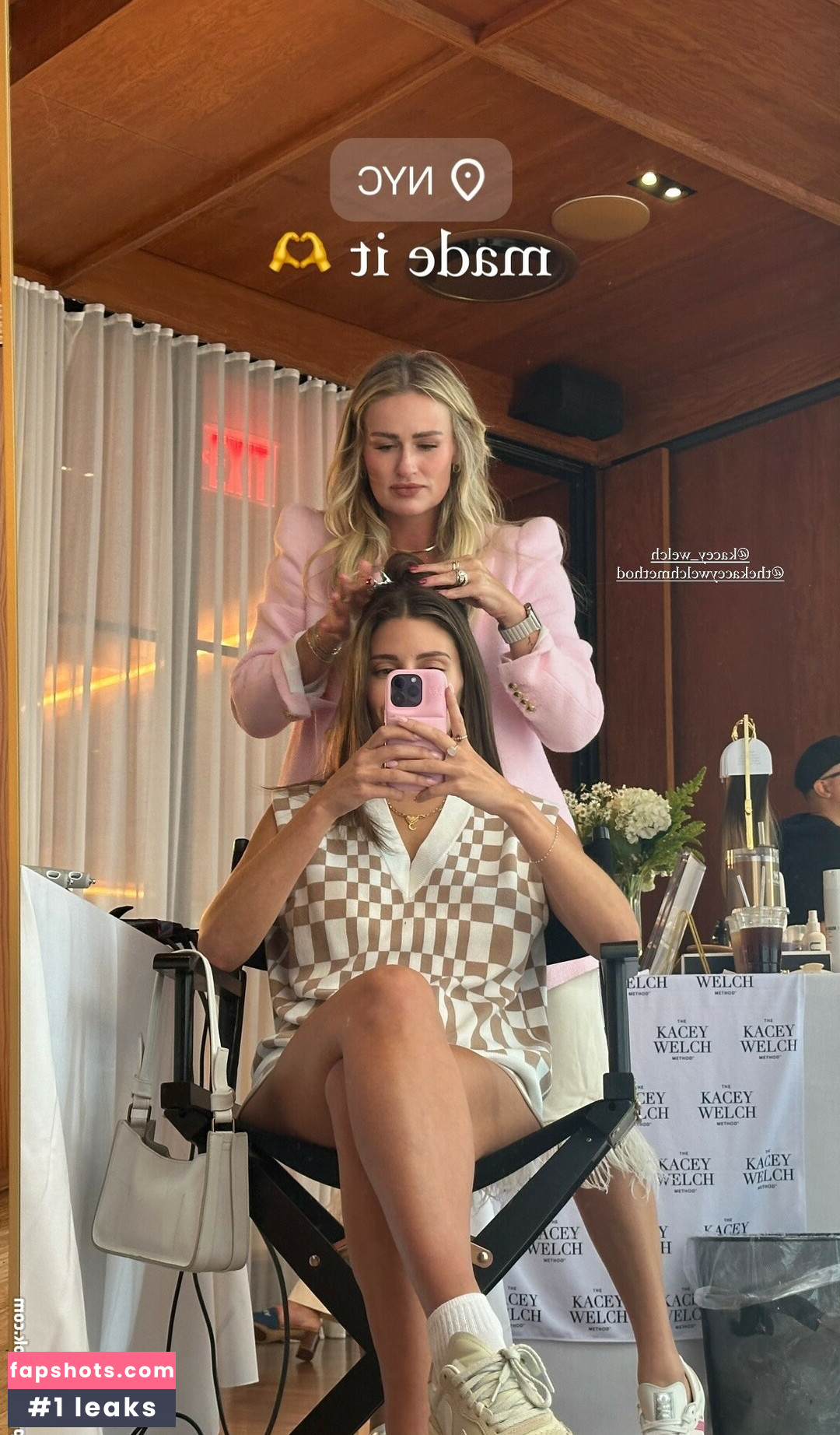 Carla Bezanson gallery photo #50