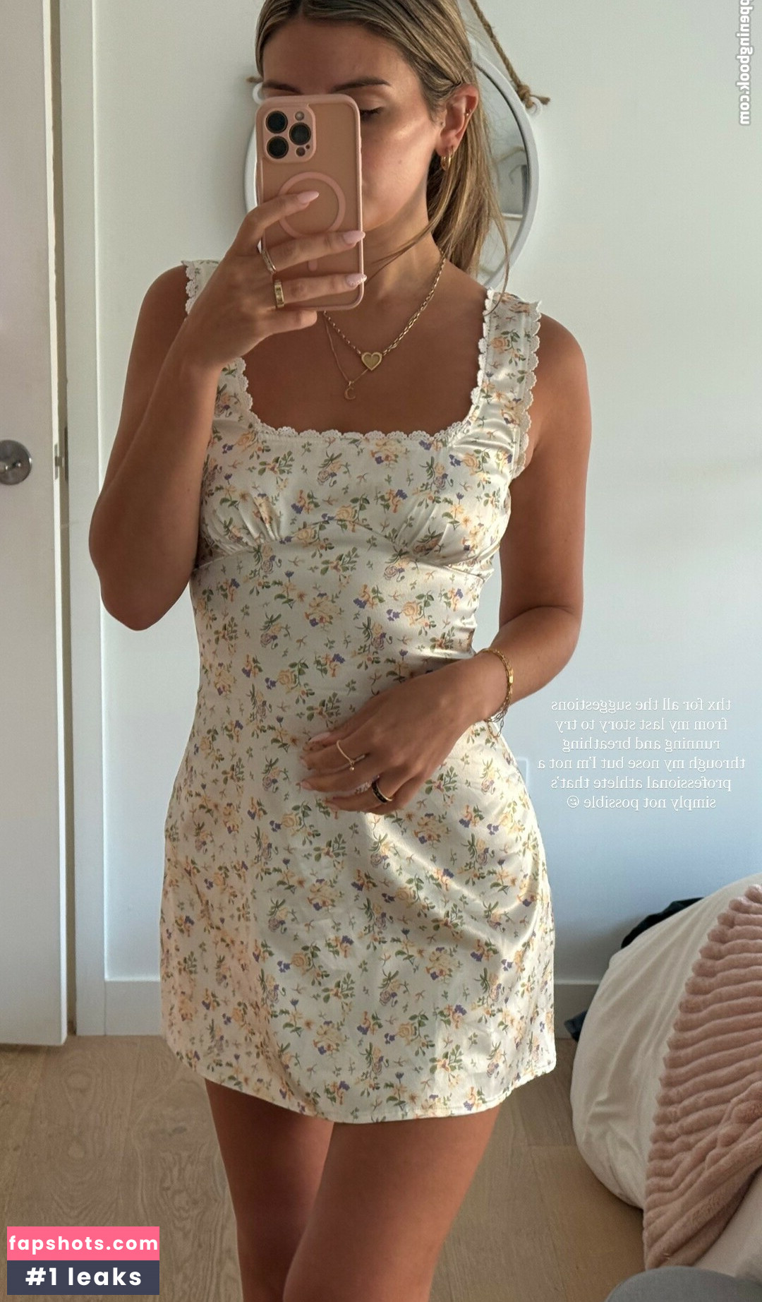 Carla Bezanson gallery photo #9