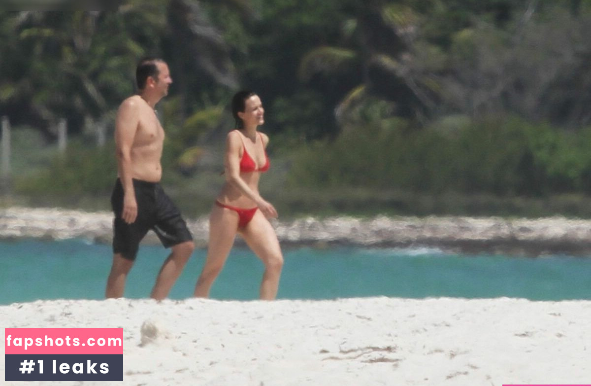 Carla Gugino gallery photo #11