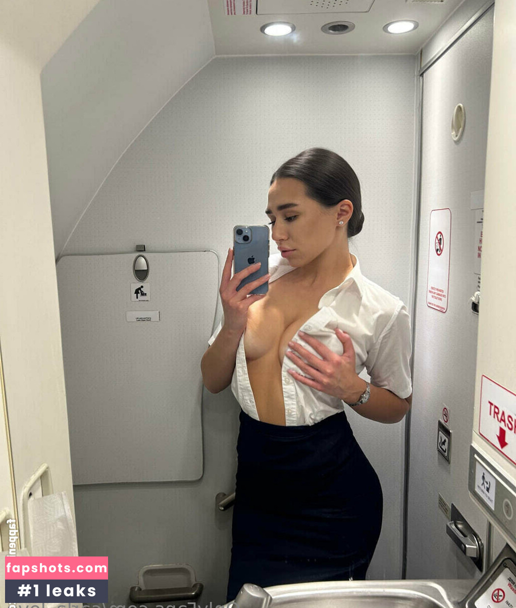 carla_love gallery photo #16