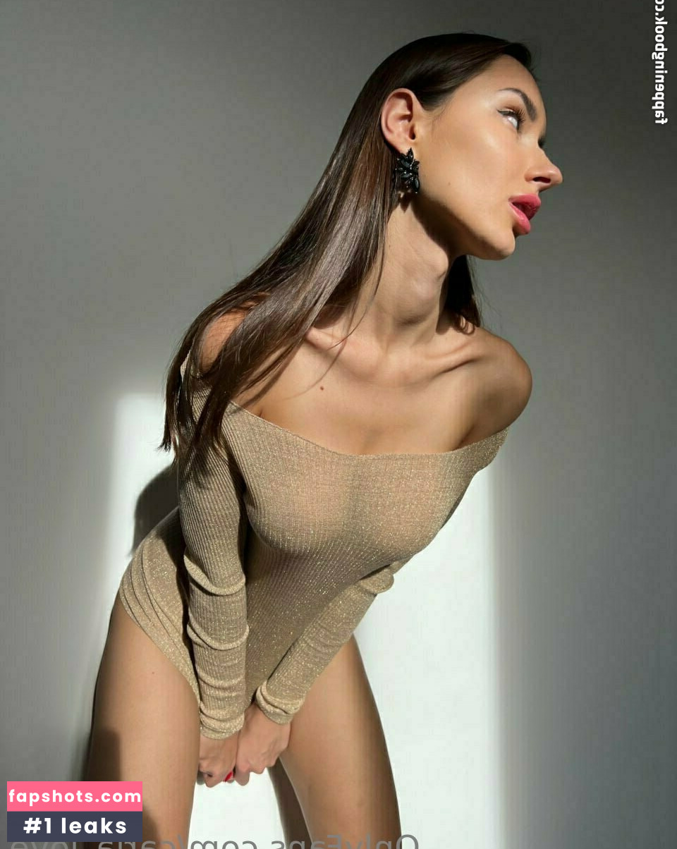 Carla Marini gallery photo #50