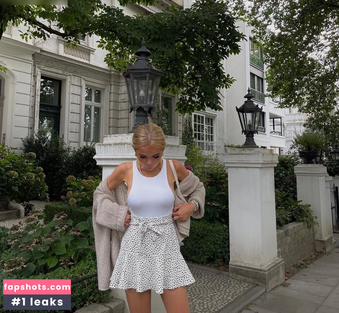 Carla Wiedbrauk Filtración Desnuda OnlyFans Foto #30 - Fapshots