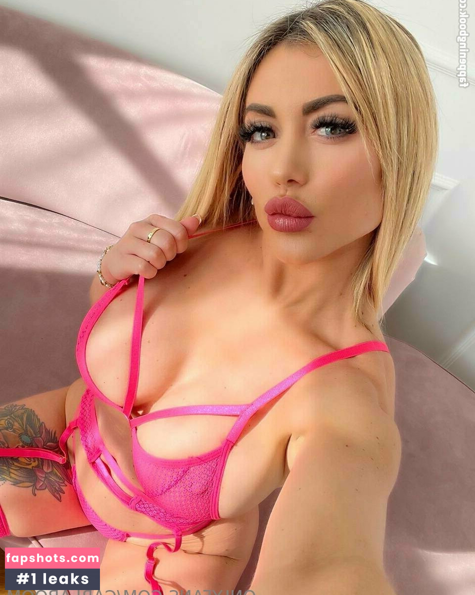 carlaboom gallery photo #37