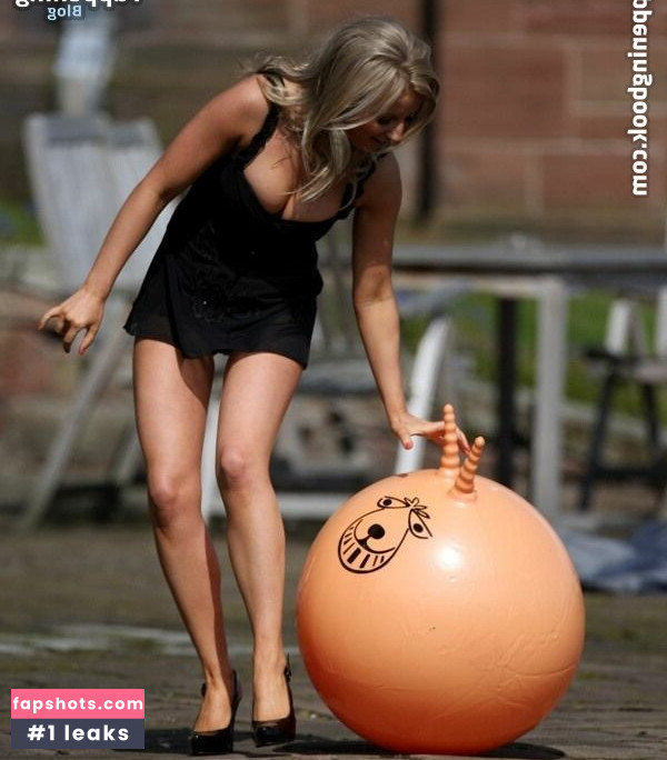 Carley Stenson gallery photo #16