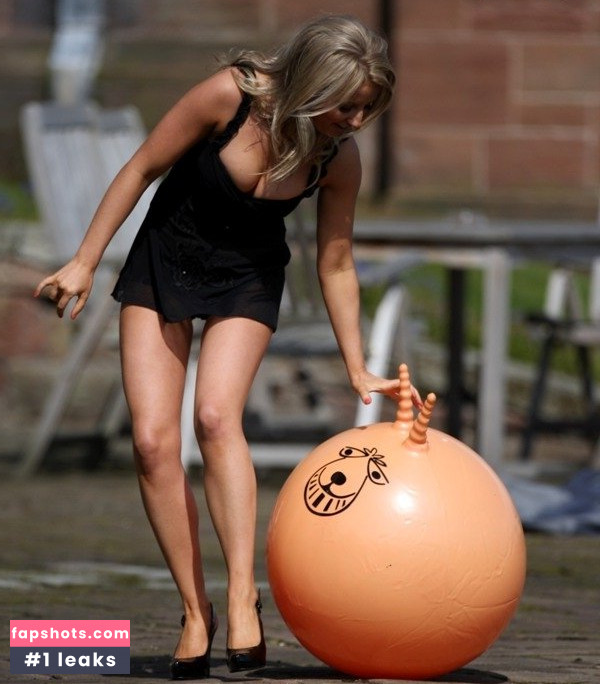 Carley Stenson gallery photo #25