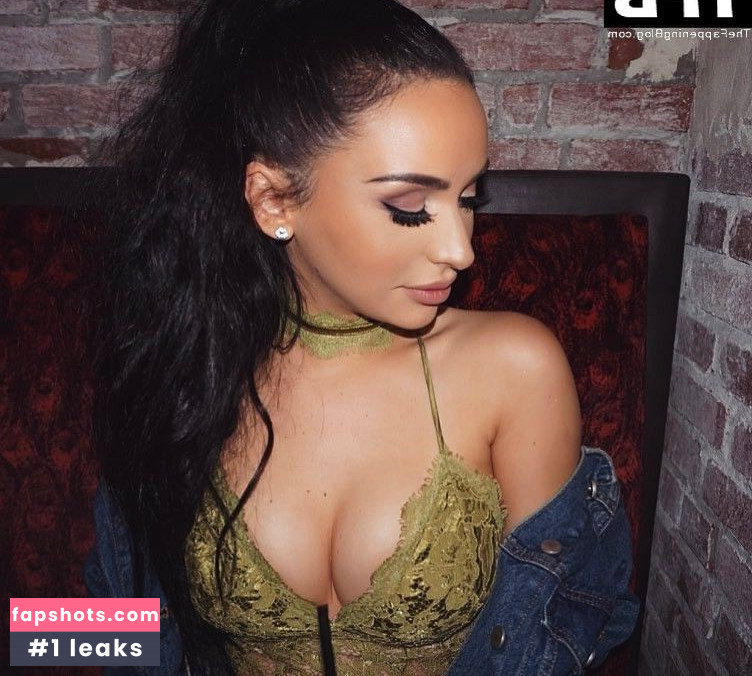 Carli Bybel Filtración Desnuda OnlyFans Foto #15 - Fapshots