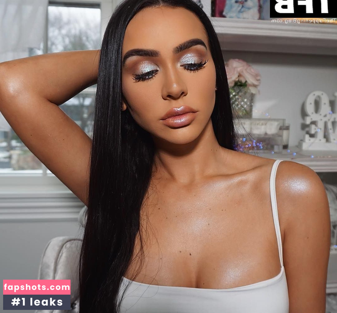Carli Bybel Filtración Desnuda OnlyFans Foto #35 - Fapshots