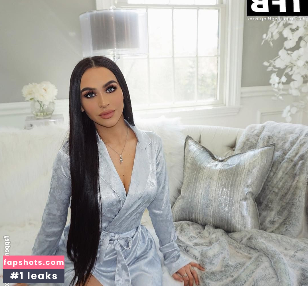 Carli Bybel Filtración Desnuda OnlyFans Foto #45 - Fapshots