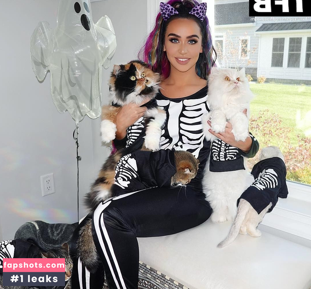 Carli Bybel Filtración Desnuda OnlyFans Foto #52 - Fapshots