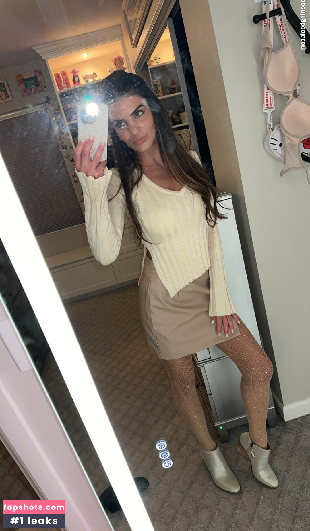 Carlie Jo gallery photo #55