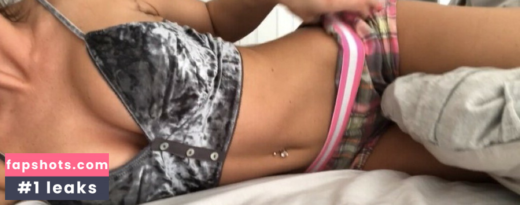 Carlie Jo gallery photo #659