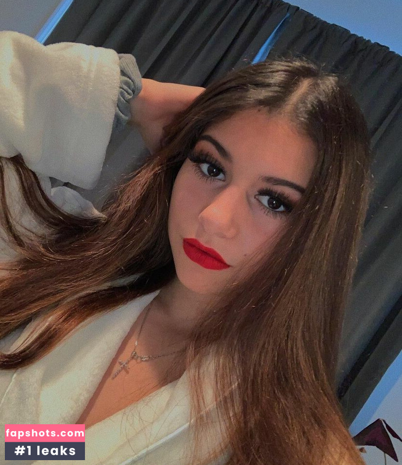 Carlie Marie gallery photo #17