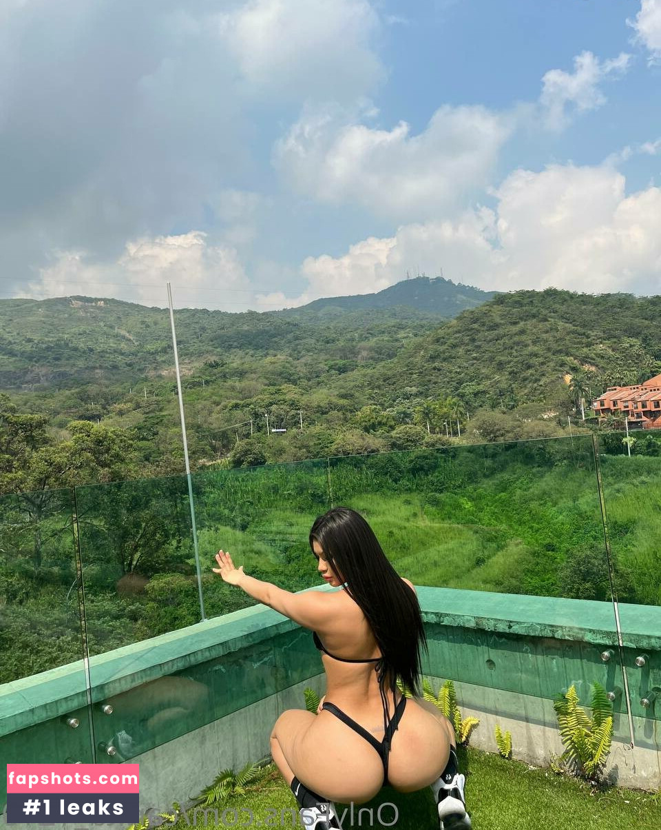 Carlita Silvestre gallery photo #5