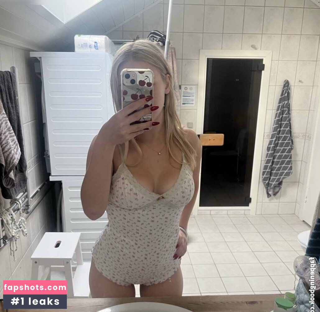 Carlottadx gallery photo #2