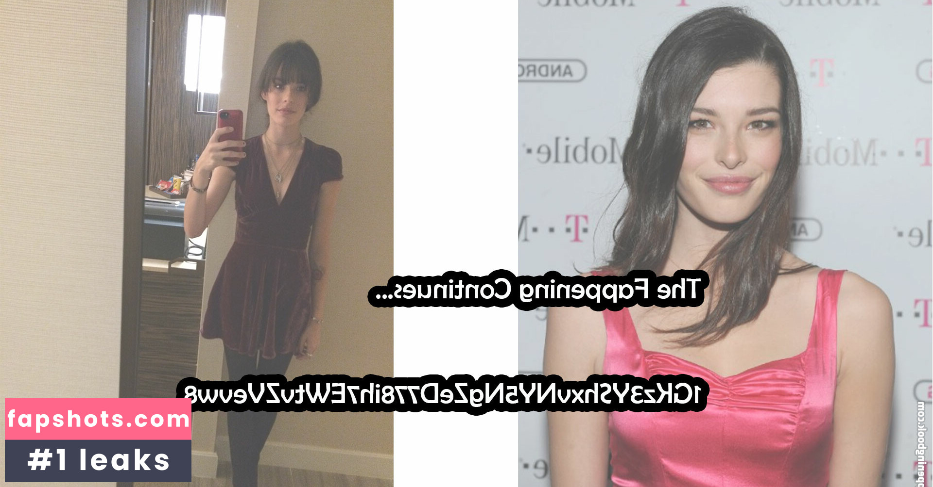 Carly Foulkes gallery photo #12