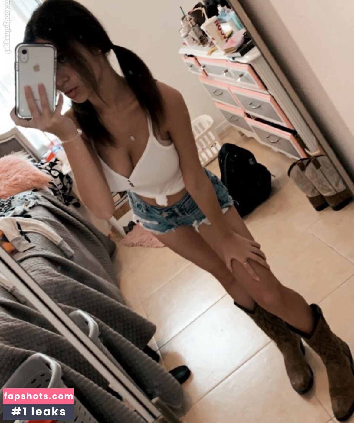 Carly.jb Filtración Desnuda OnlyFans Foto #14 - Fapshots