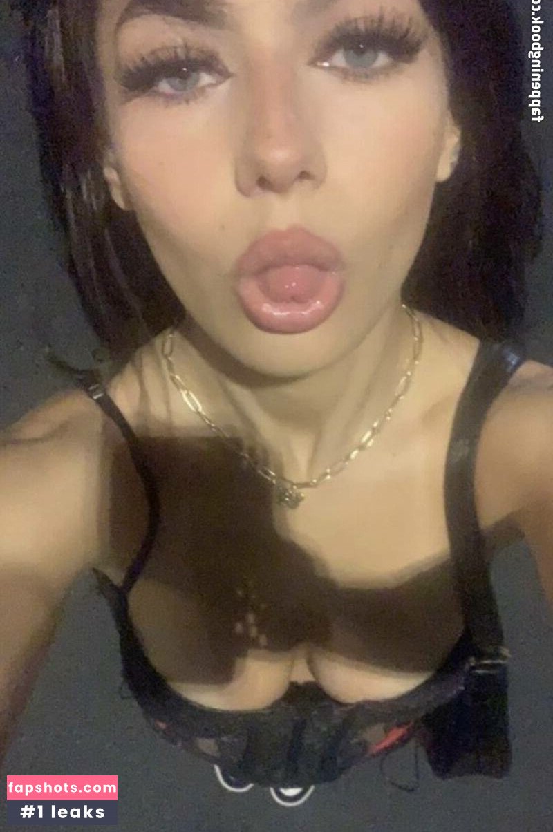 Carly.jb Filtración Desnuda OnlyFans Foto #44 - Fapshots