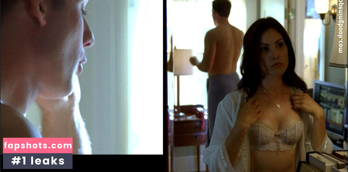 Carly Pope gallery photo #40