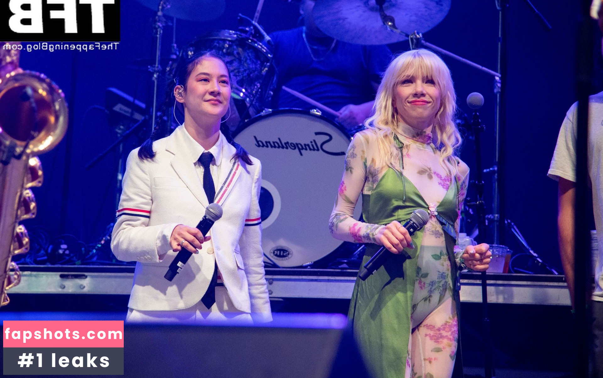 Carly Rae Jepsen gallery photo #32