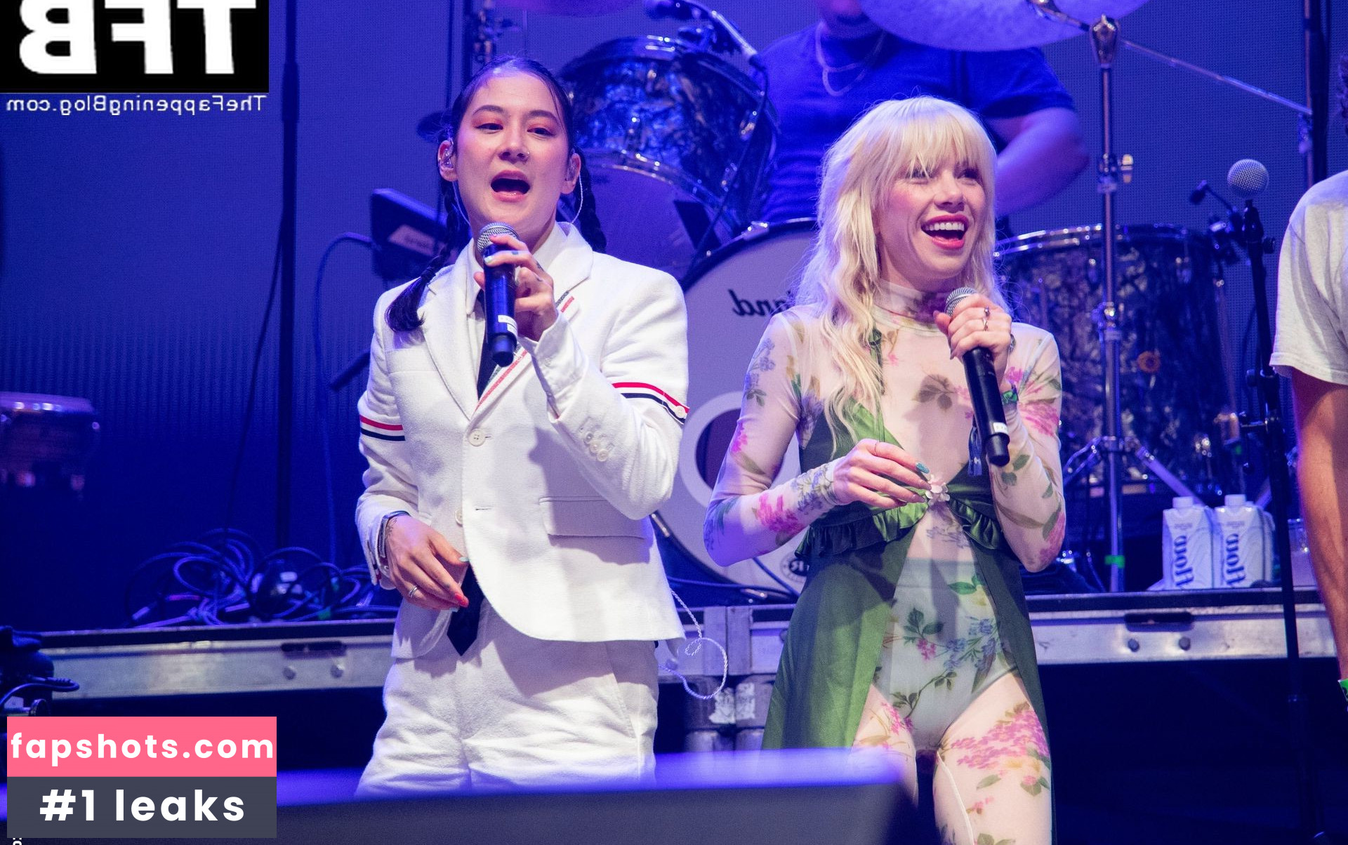 Carly Rae Jepsen gallery photo #41
