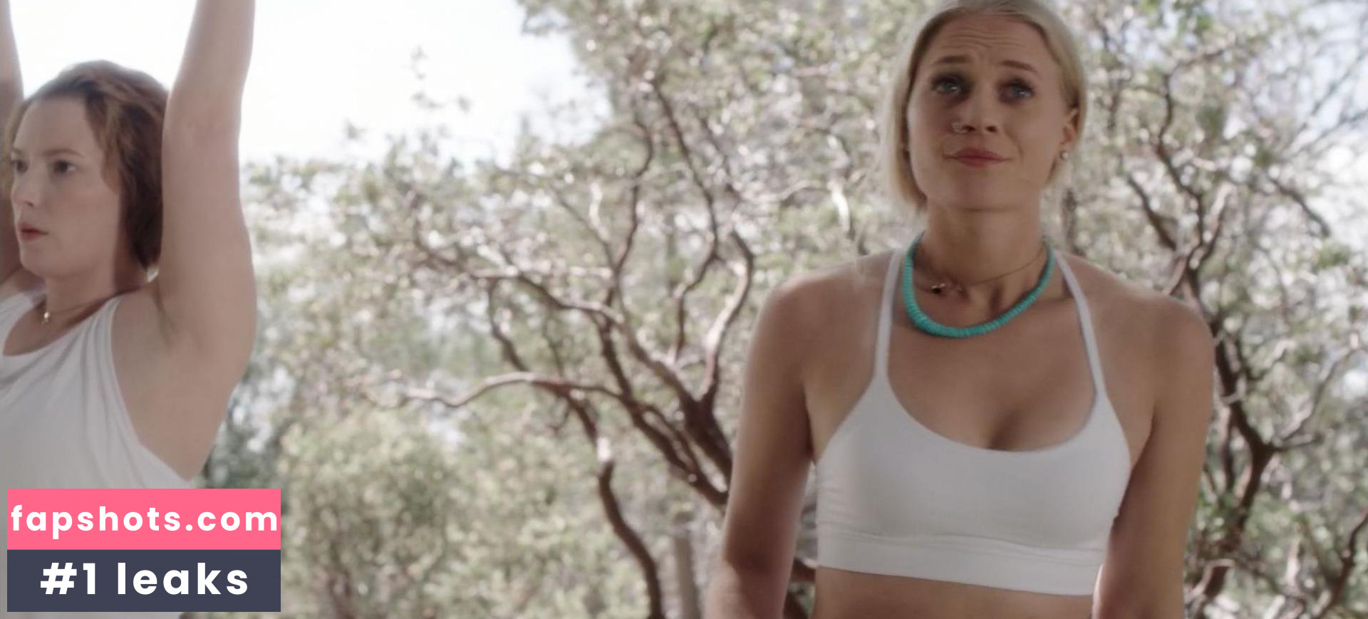 Carly Schroeder gallery photo #2