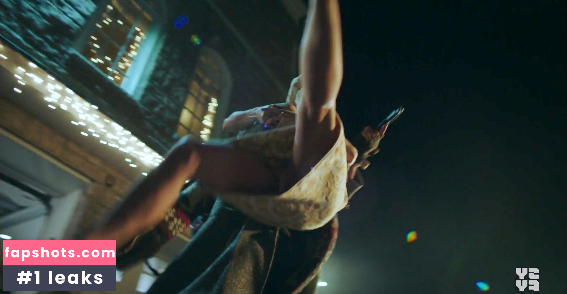 Carly Sullivan nude babe gallery