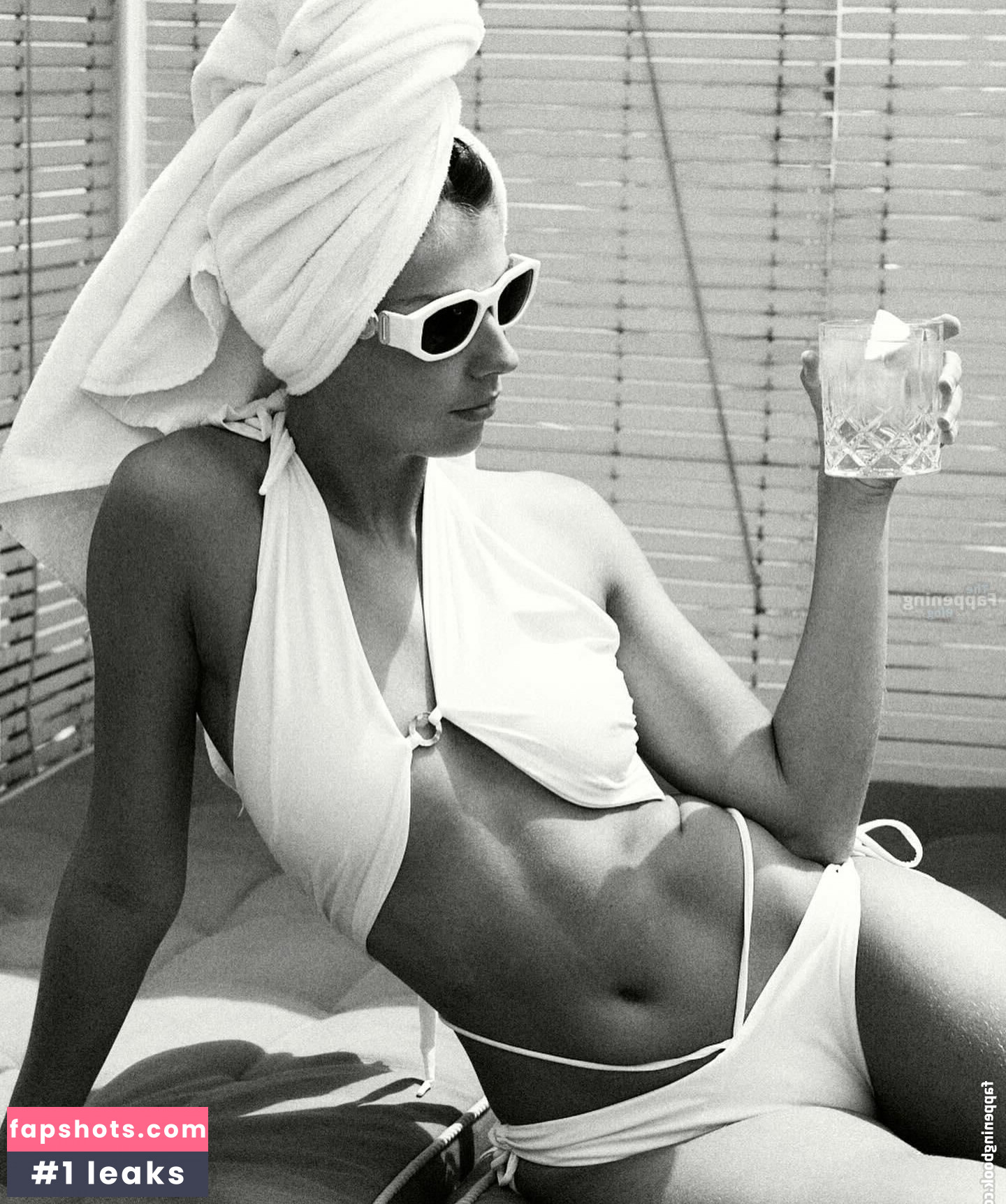 Carmen Arrufat gallery photo #105