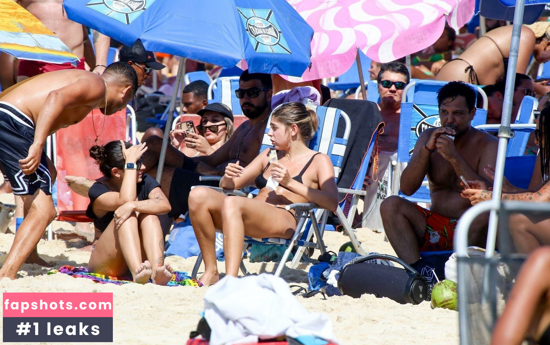 Carmen Arrufat gallery photo #22